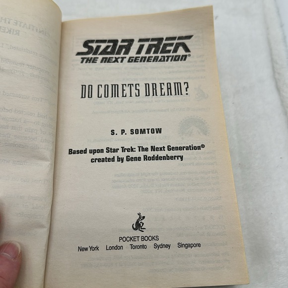 STAR TREK The Next Generation (Do Comets Dream) Paperback - Picture 4 of 8
